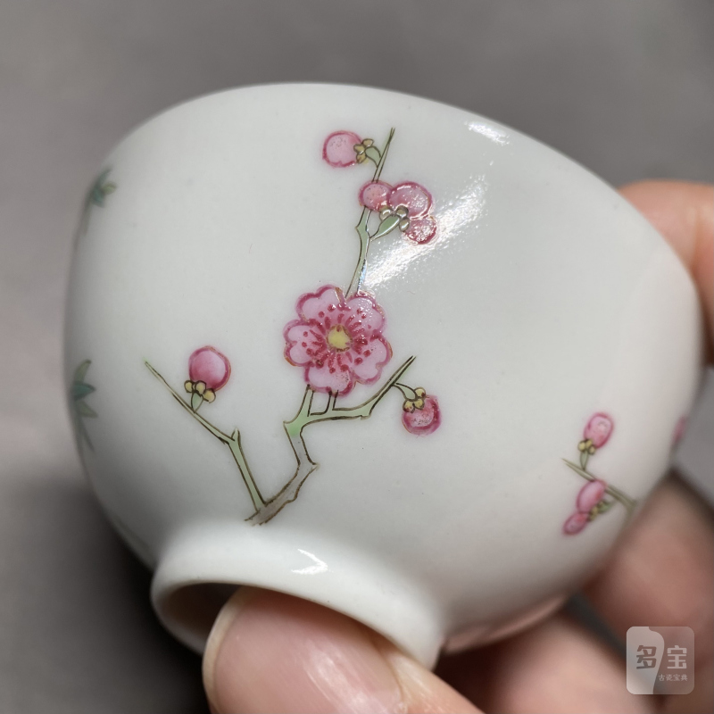清道光 粉彩梅竹双清纹杯 - 图7
